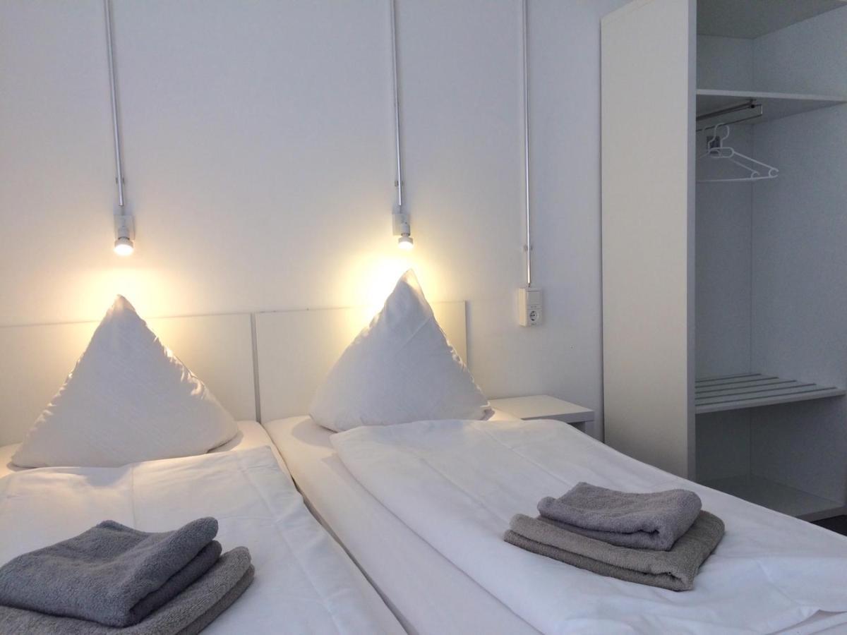Apartment&Rooms near Brandenburg Gate Berlijn Buitenkant foto